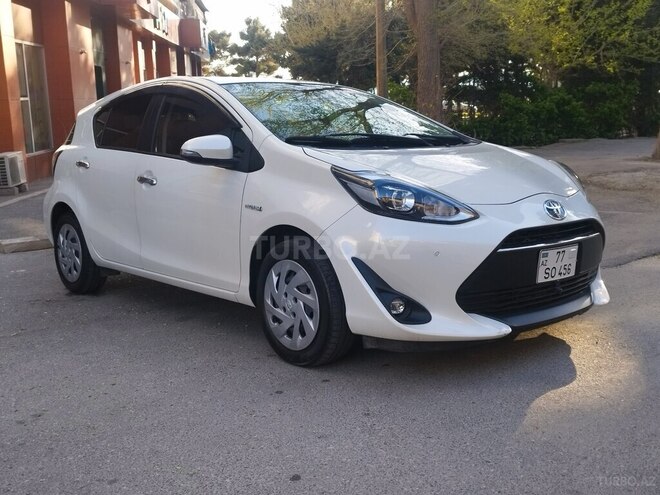 Toyota Aqua 2019, 93,500 km - 1.5 l - Bakı