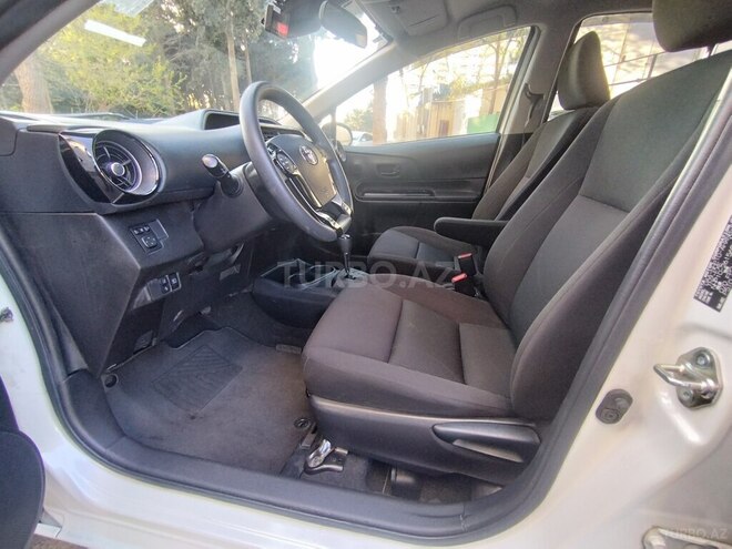 Toyota Aqua 2019, 93,500 km - 1.5 l - Bakı