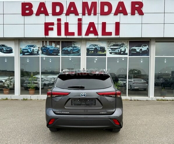 Toyota Highlander 2023, 17,000 km - 2.5 l - Bakı