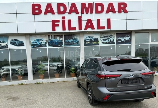 Toyota Highlander 2023, 17,000 km - 2.5 l - Bakı