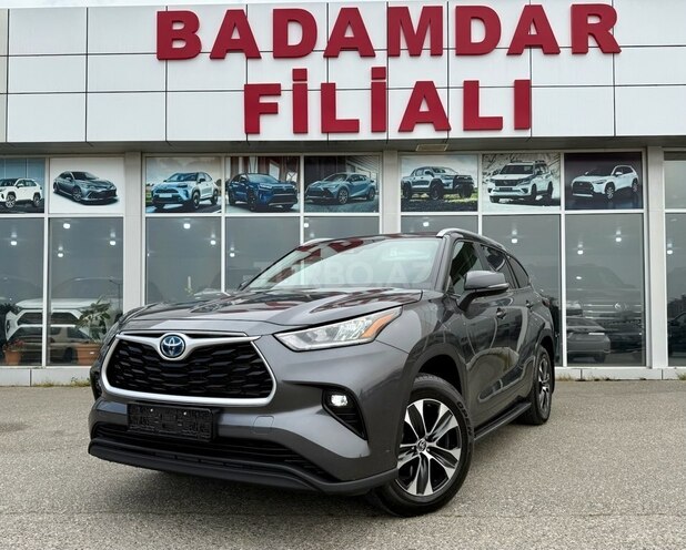 Toyota Highlander 2023, 17,000 km - 2.5 l - Bakı