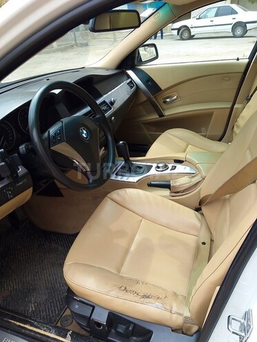 BMW 530 2004, 302,000 km - 3.0 l - Bakı