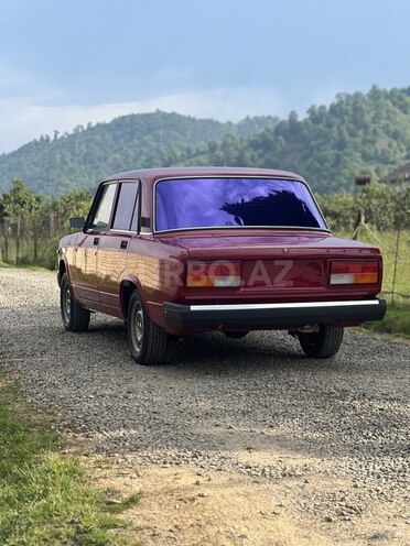 LADA (VAZ) 2107 2008, 40,000 km - 1.6 l - Astara