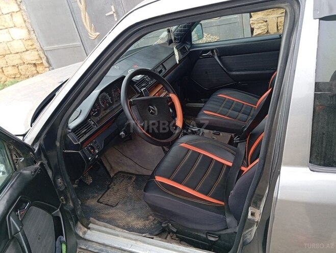 Mercedes E 230 1989, 200,000 km - 2.3 l - Sumqayıt