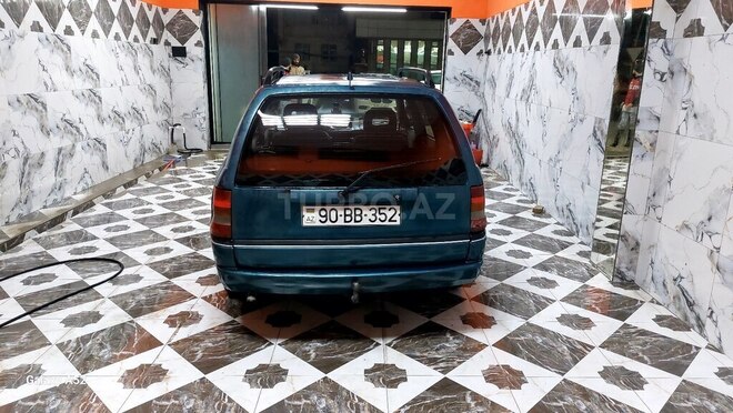 Opel Astra 1998, 300,000 km - 1.6 l - Sumqayıt