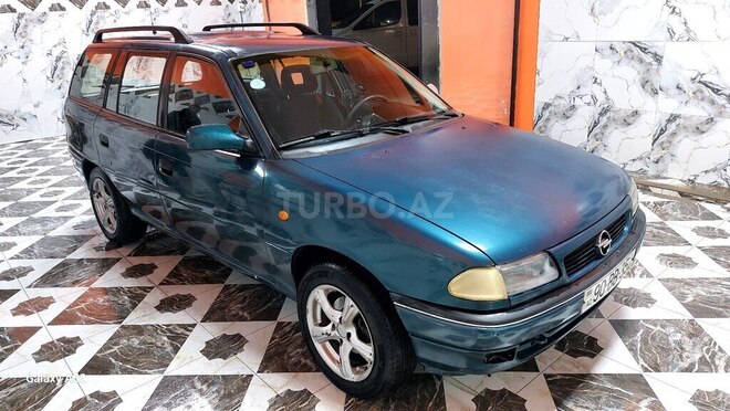 Opel Astra 1998, 300,000 km - 1.6 l - Sumqayıt