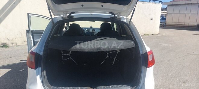 SEAT Ibiza-7