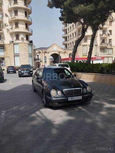 Mercedes E 240 2000, 534,000 km - 2.4 л - Bakı