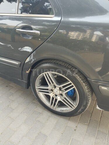 Mercedes E 240 2000, 534,000 km - 2.4 л - Bakı