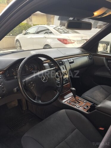 Mercedes E 240 2000, 534,000 km - 2.4 л - Bakı
