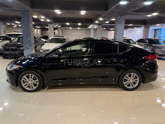 Hyundai Elantra 2018, 157,000 km - 2.0 l - Bakı