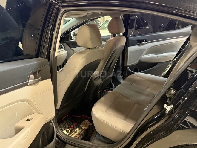 Hyundai Elantra 2018, 157,000 km - 2.0 l - Bakı