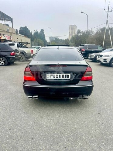 Mercedes E 320 2003, 267,846 km - 3.2 l - Bakı
