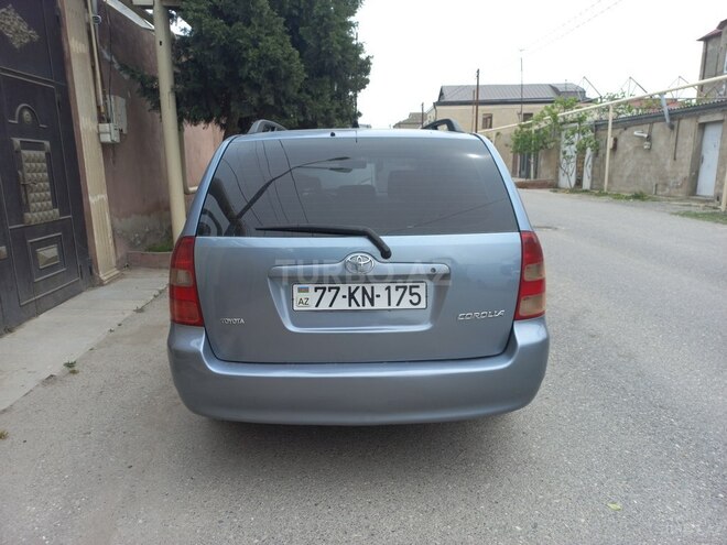 Toyota Corolla 2004, 292,435 km - 1.4 l - Bakı