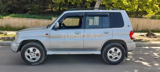 Mitsubishi Pajero io 2000, 185,000 km - 2.0 l - Gəncə
