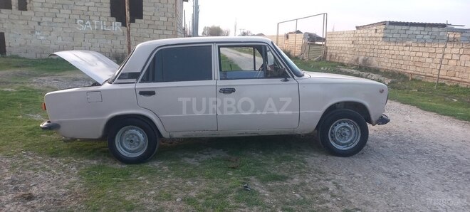 LADA (VAZ) 21011 1984, 55,555 km - 1.3 л - Neftçala