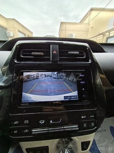 Toyota Prius-20