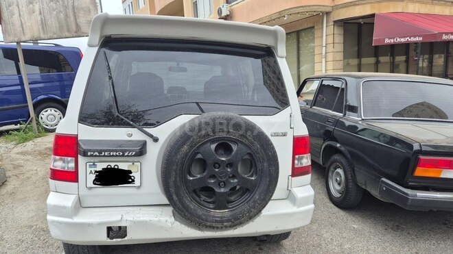 Mitsubishi Pajero io 2000, 237,600 km - 1.8 л - Bakı