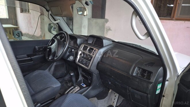 Mitsubishi Pajero io 2000, 237,600 km - 1.8 л - Bakı
