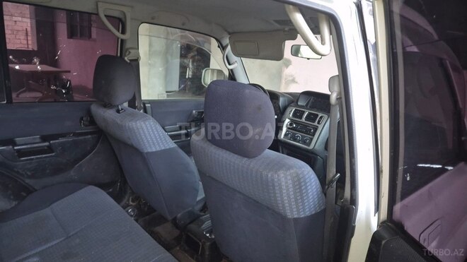 Mitsubishi Pajero io 2000, 237,600 km - 1.8 л - Bakı
