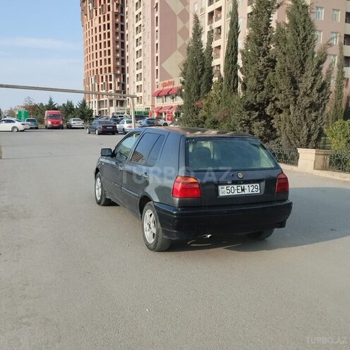 Volkswagen Golf 1995, 200,000 km - 1.5 l - Sumqayıt