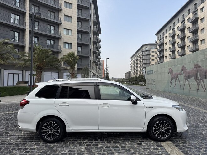 Toyota Corolla Fielder 2017, 99,000 km - 1.5 л - Bakı