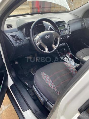 Hyundai ix35 2011, 195,000 km - 2.0 l - Bakı