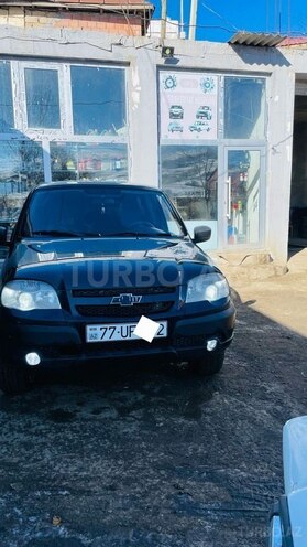 Chevrolet Niva 2012, 237,849 km - 1.7 л - Lerik