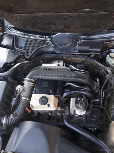 Mercedes E 220 d 1998, 689,000 km - 2.2 l - Masallı