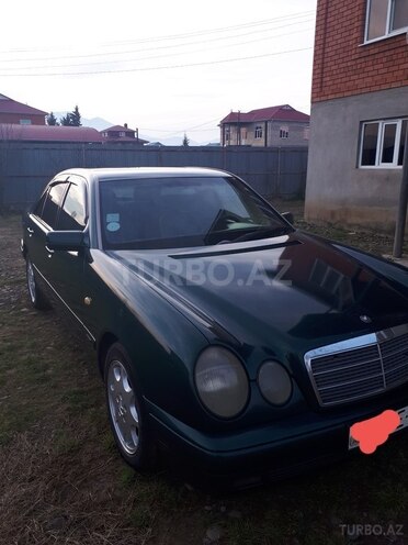 Mercedes E 220 d 1998, 689,000 km - 2.2 l - Masallı
