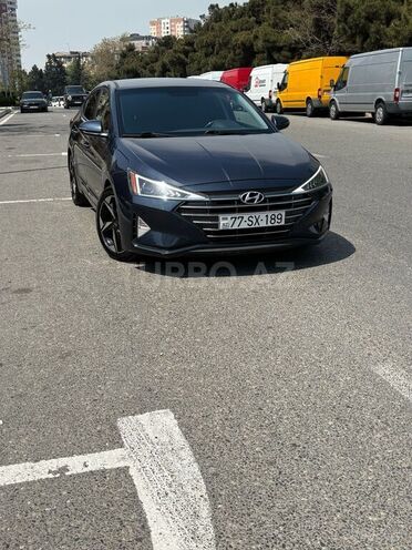 Hyundai Elantra 2019, 109,000 km - 2.0 l - Bakı