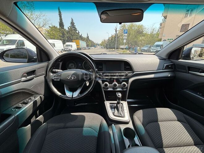 Hyundai Elantra 2019, 109,000 km - 2.0 l - Bakı