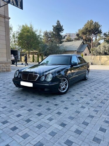 Mercedes E 240 2000, 328,000 km - 2.4 l - Bakı