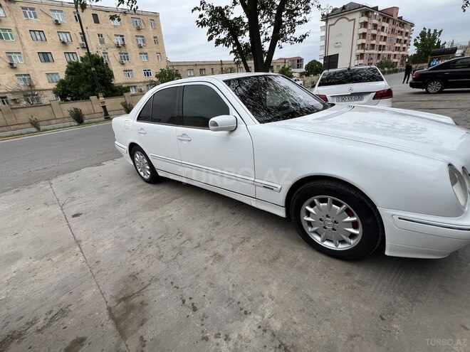 Mercedes E 270 2001, 440,000 km - 2.7 л - İmişli