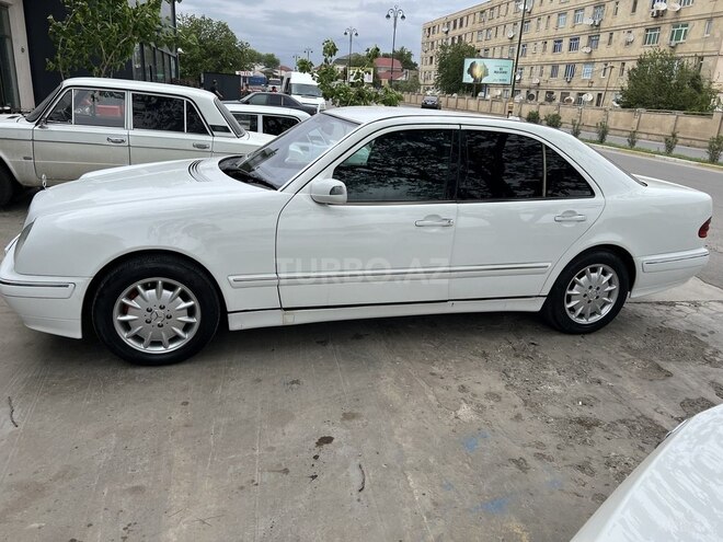 Mercedes E 270 2001, 440,000 km - 2.7 л - İmişli
