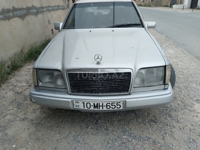 Mercedes E 250 1995, 250,000 km - 2.5 l - Bakı