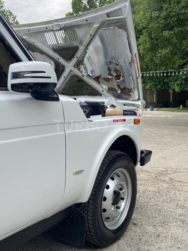 LADA (VAZ) Niva 2008, 380,000 km - 1.7 л - Mingəçevir