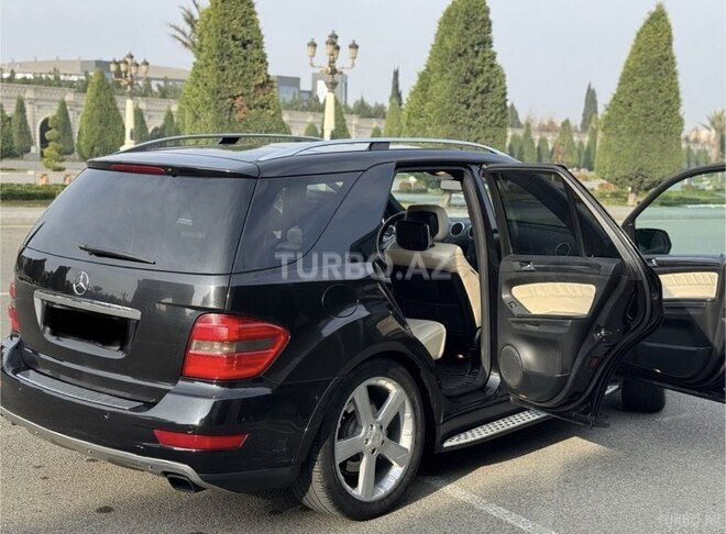Mercedes ML 350 4MATIC 2009, 158,000 km - 3.5 l - Gəncə