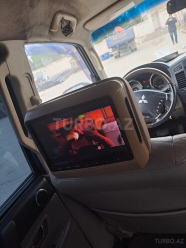 Mitsubishi Pajero 2011, 271,000 km - 3.5 л - Bakı