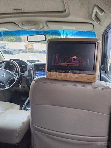 Mitsubishi Pajero 2011, 271,000 km - 3.5 л - Bakı