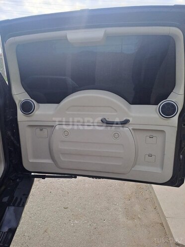 Mitsubishi Pajero 2011, 271,000 km - 3.5 л - Bakı