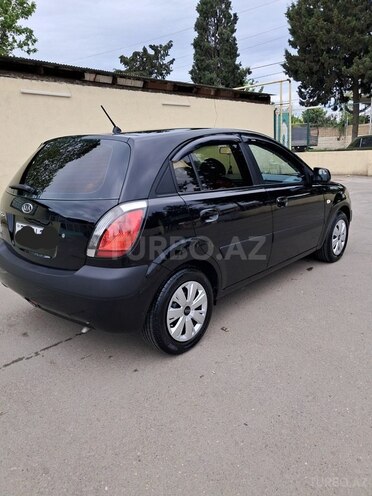 Kia Rio 2006, 253,300 km - 1.4 l - Tovuz