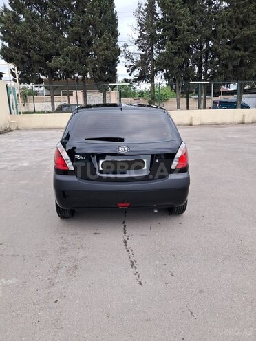 Kia Rio 2006, 253,300 km - 1.4 l - Tovuz
