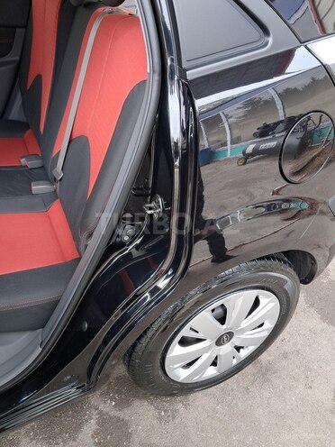 Kia Rio 2006, 253,300 km - 1.4 l - Tovuz