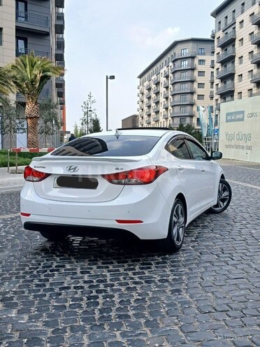 Hyundai Elantra 2014, 131,683 km - 1.8 l - Bakı
