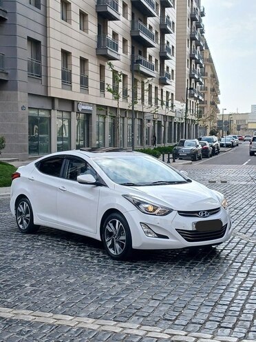 Hyundai Elantra 2014, 131,683 km - 1.8 l - Bakı