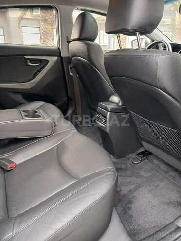 Hyundai Elantra 2014, 131,683 km - 1.8 l - Bakı