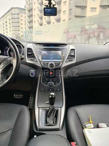 Hyundai Elantra 2014, 131,683 km - 1.8 l - Bakı