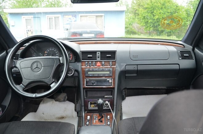 Mercedes C 220 d 1998, 382,052 km - 2.2 л - İmişli