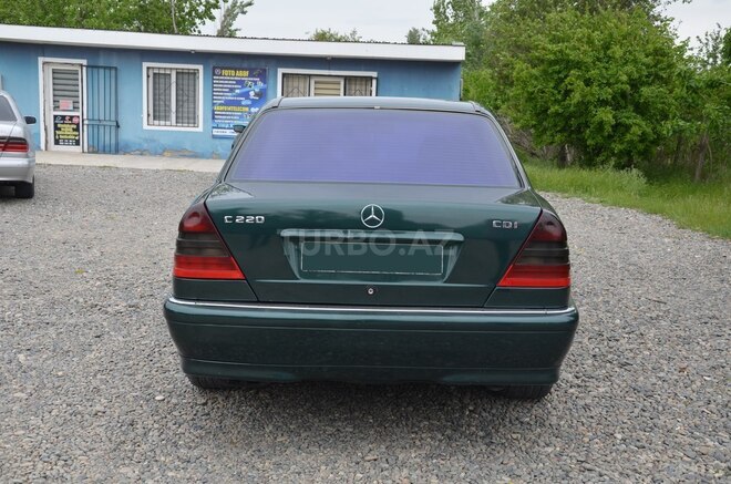 Mercedes C 220 d 1998, 382,052 km - 2.2 л - İmişli